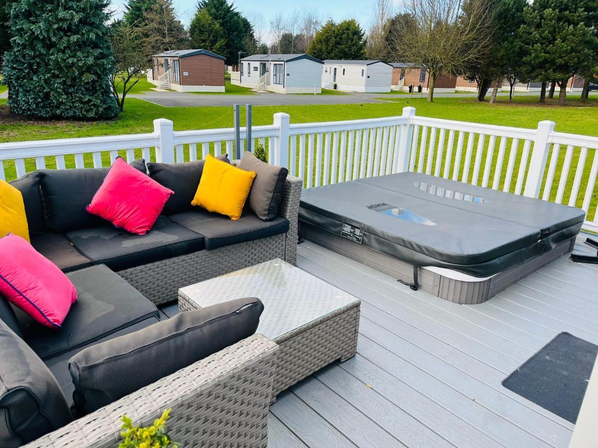 Holiday home Roseberry With Hot Tub York