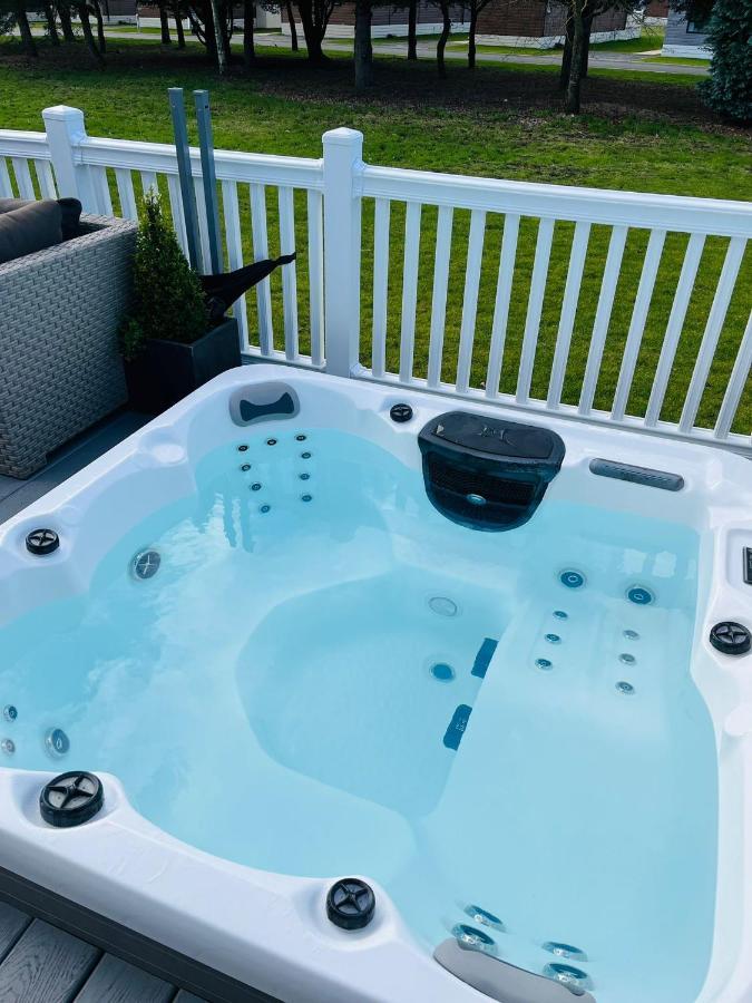 Holiday home Roseberry With Hot Tub York
