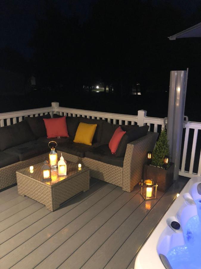Holiday home Roseberry With Hot Tub