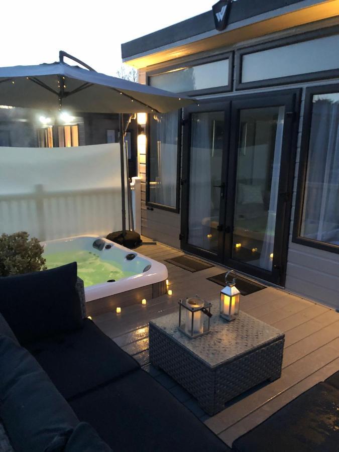 Holiday home Roseberry With Hot Tub